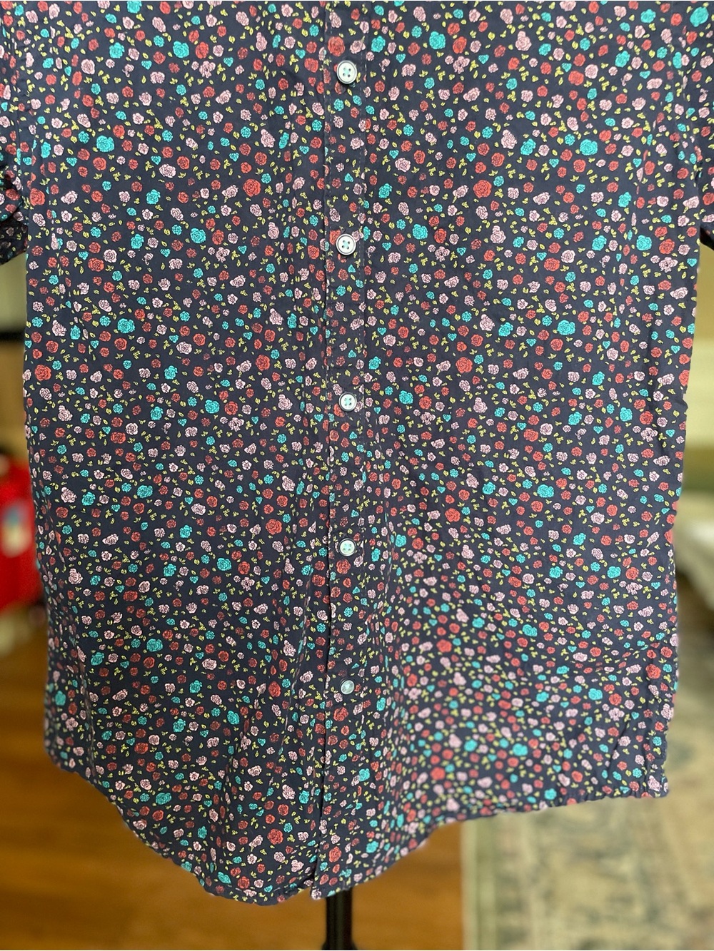 Ricky Singh Denim & Flower Navy Short-Sleeve Button-Down w/ Floral Print Size S - Picture 4 of 6